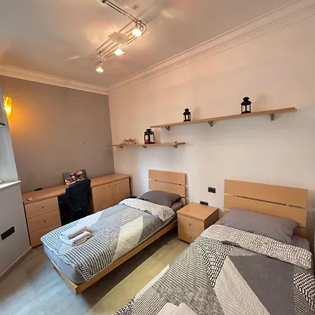 Apartamento Jacuzzi Luxury Seafront *