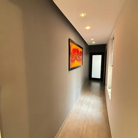 Apartamento Jacuzzi Luxury Seafront *