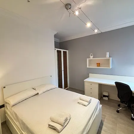 Jacuzzi Luxury Seafront Apartamento